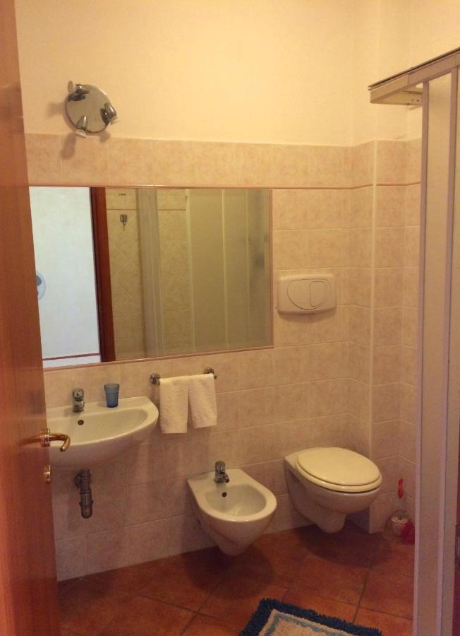 Villa Del Conte Drapia Kamer foto